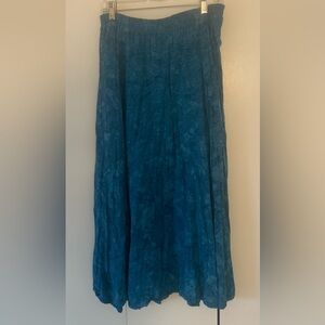 Global Village elastic waist maxi skirt one size